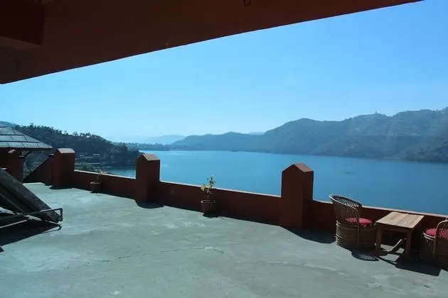 Nar-Bis Hotel