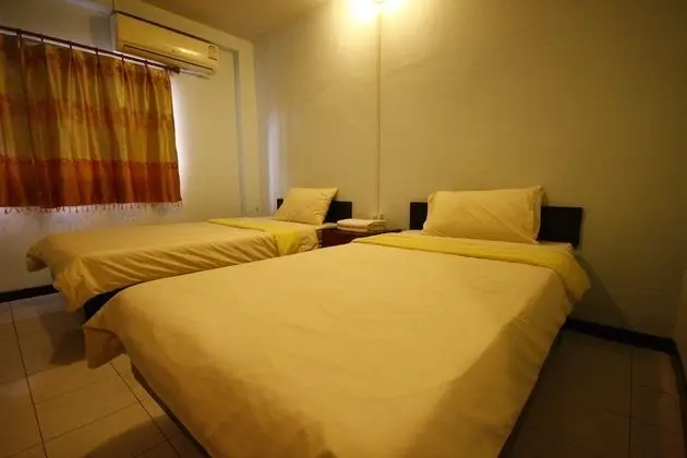 Narasiri Service Apartment - Oda