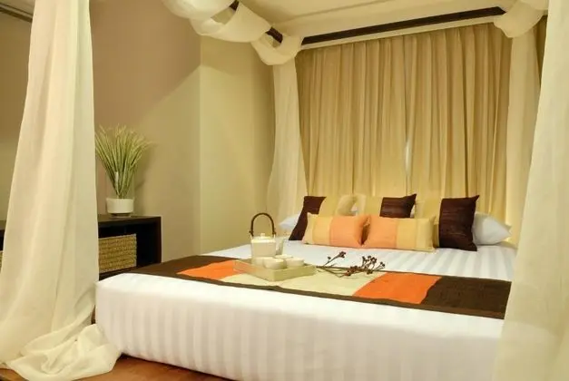 The Narathiwas Hotel & Residence Sathorn Bangkok - Oda