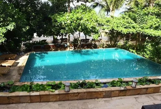 The Narima Bungalow Resort - Havuz