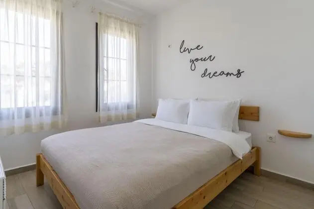 Naro Suites Çeşme Marina
