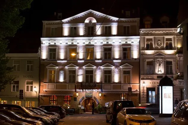 The Narutis Hotel