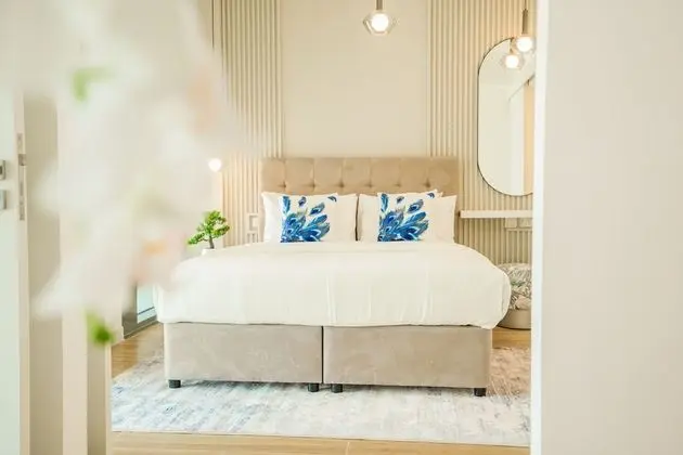 Nasma Luxury Stays - Al Raha Lofts 2 - Oda