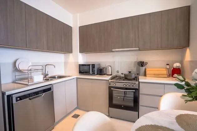 Nasma Luxury Stays - Dubai Hills - Mutfak