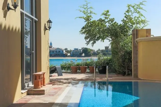 Nasma Luxury Stays Frond D Palm Jumeirah