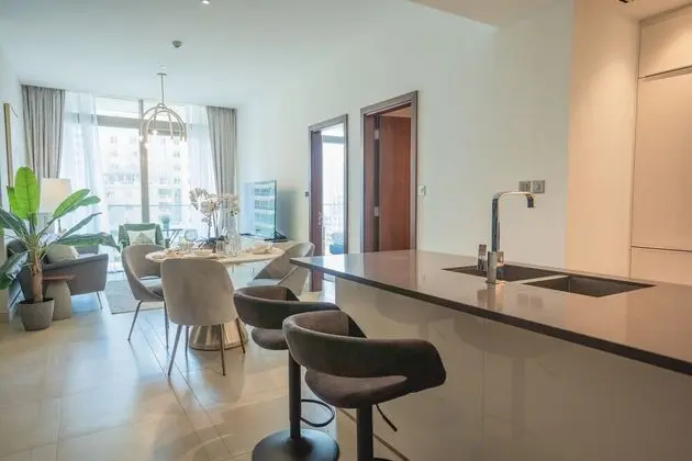 Nasma Luxury Stays- Marina Gate 1 - Mutfak
