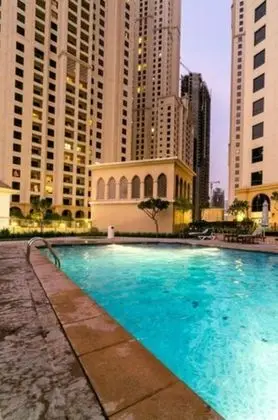 Nasma Luxury Stays- Murjan 6, Jumeirah Beach Residence - Havuz