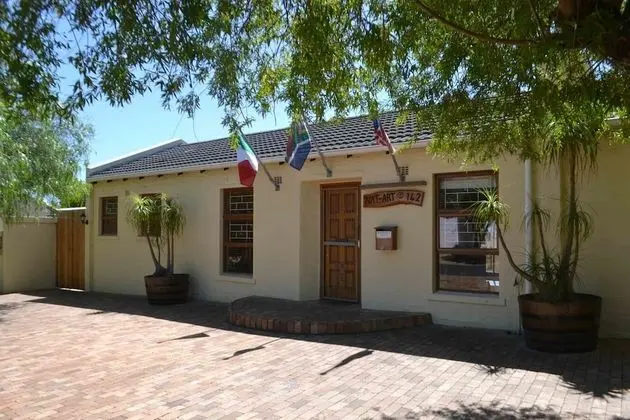 Nat-Art Accommodation