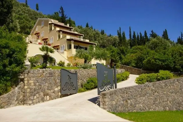 Natalia Apartment A With Panoramic sea Views of Agios Gordios bay - Dış Mekan