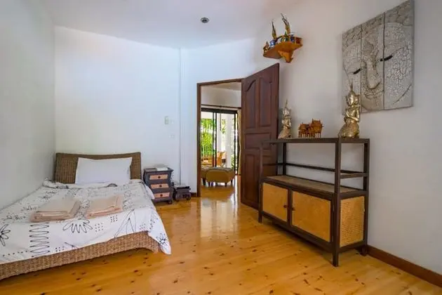 Natien Beach Villa - Oda