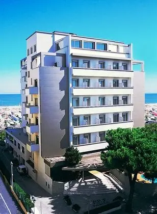 National Hotel