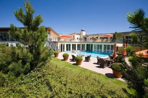 Nationalpark-Hotel Schliffkopf - Havuz