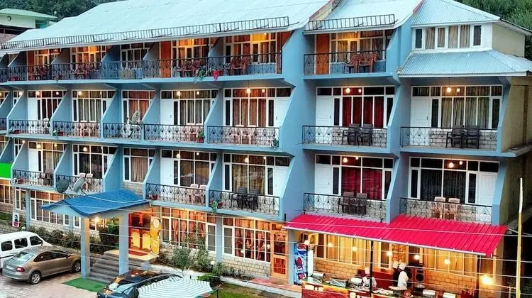 Hotel Natraj Pure Veg