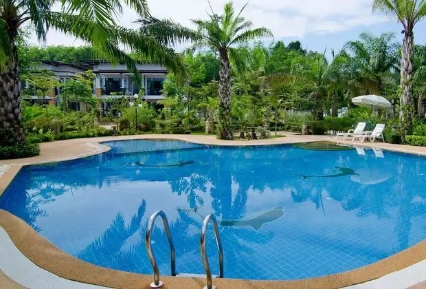 Nattha Waree Hot Spring Resort and Spa - Havuz