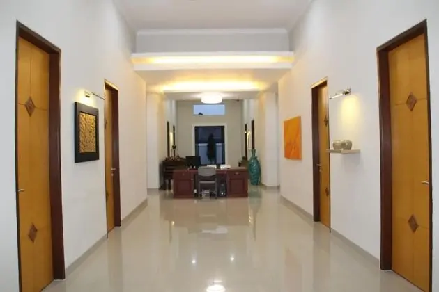 Natura Rumah Singgah Guest House - İç Mekan