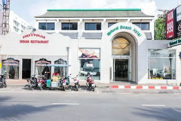 Natural Beach Hotel Pattaya - Dış Mekan