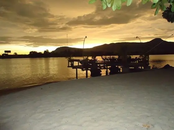 Natural Bungalows Restaurant and Bar - Plaj