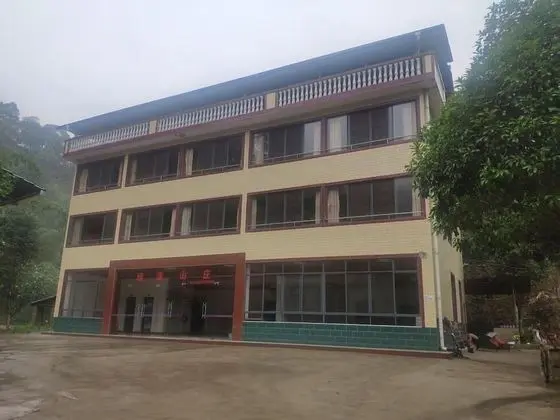 Natural Lodge Homestay - Lobi