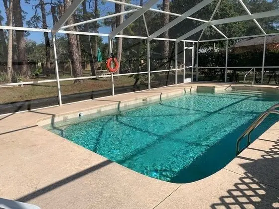 Nature Coast Inn and Cottages - Havuz