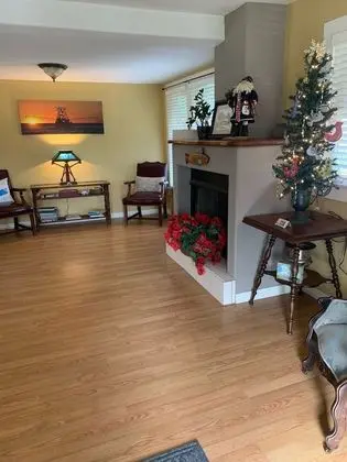 Nature Coast Inn and Cottages - Lobi