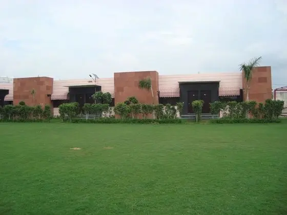 Nature Valley Resort