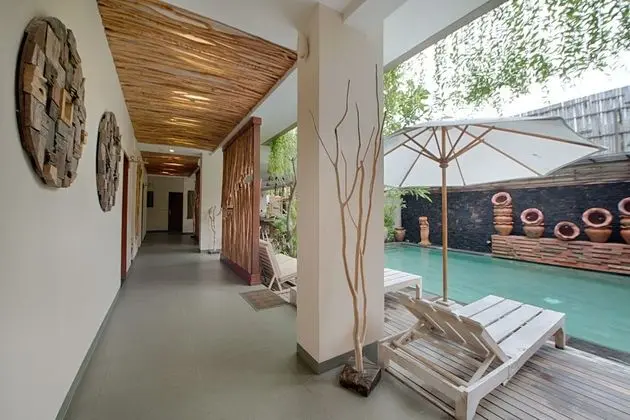 Natya Hotel Gili Trawangan - Havuz