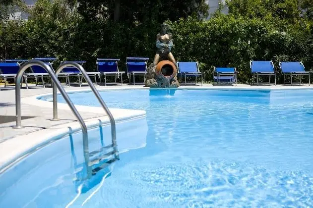 Hotel Nausicaa Palace - Havuz