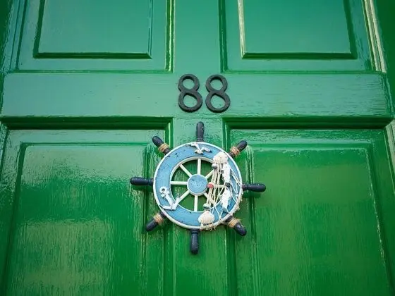 The Nautical Apartment