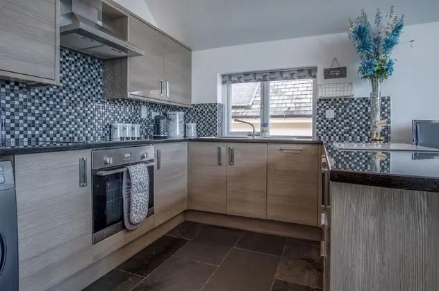 Nautilus - 2 Bedroom Apartment - Pendine - Mutfak