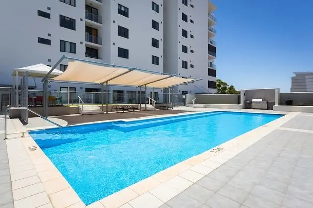 Nautilus by Rockingham Apartments - Havuz