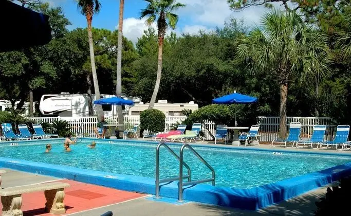 Navarre Beach Camping Resort - Havuz