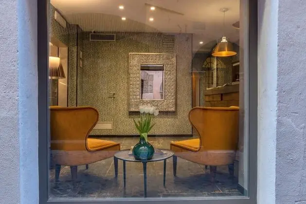 Navona Essence Hotel