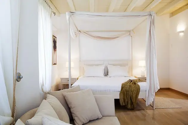 Naxian Collection Luxury Villas & Suites - Oda