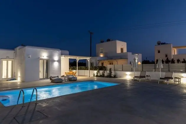 Naxian Lounge Villas - Havuz