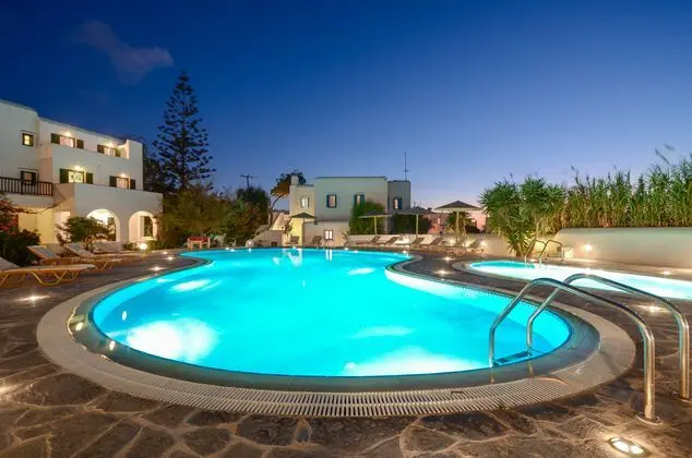 Naxian Queen Luxury Villas & Suites - Lobi