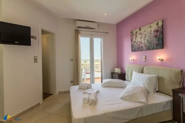 Naxos Mare Studios - Oda