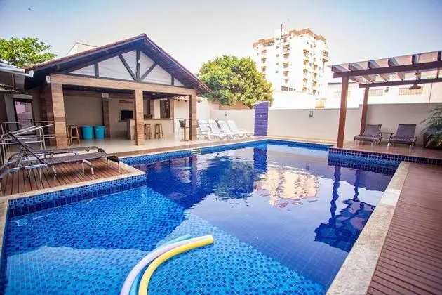 Nayru Hotel