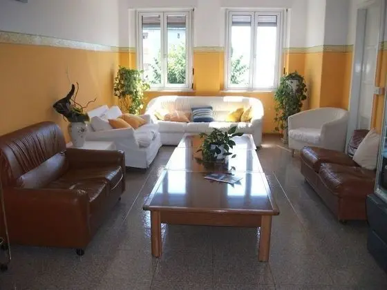 Hotel Villa Nazareth - Lobi