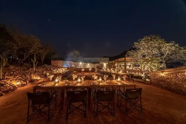Ndhula Luxury Tented Lodge - Dış Mekan