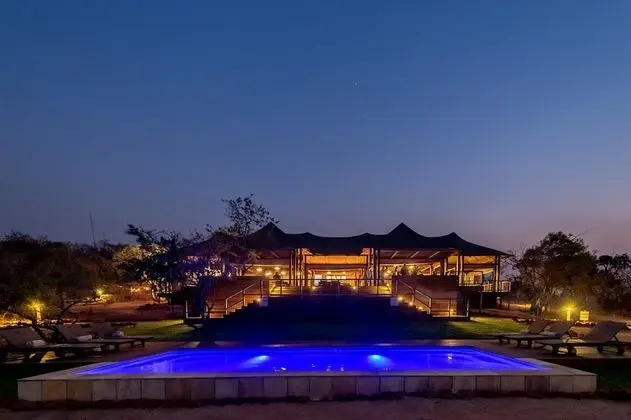 Ndhula Luxury Tented Lodge - Öne Çıkan Resim
