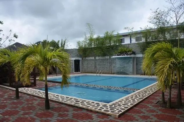 NDN Grand Hotel - Havuz