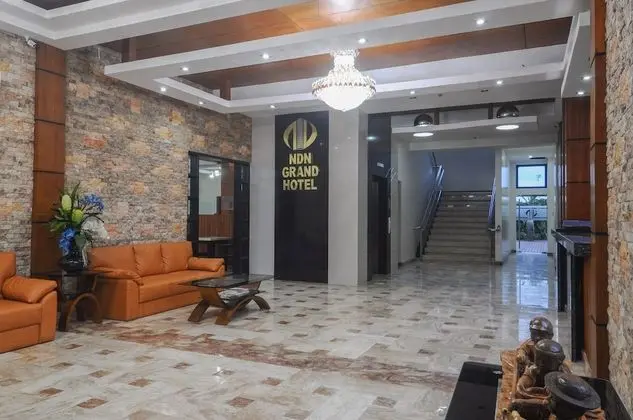 NDN Grand Hotel - Lobi