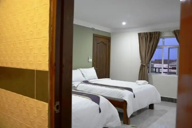Neakru Guesthouse and Restaurant - Oda
