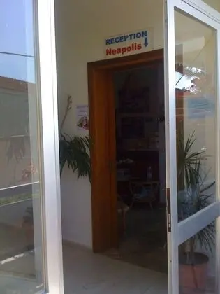 Neapolis Rooms & Apartments - Lobi