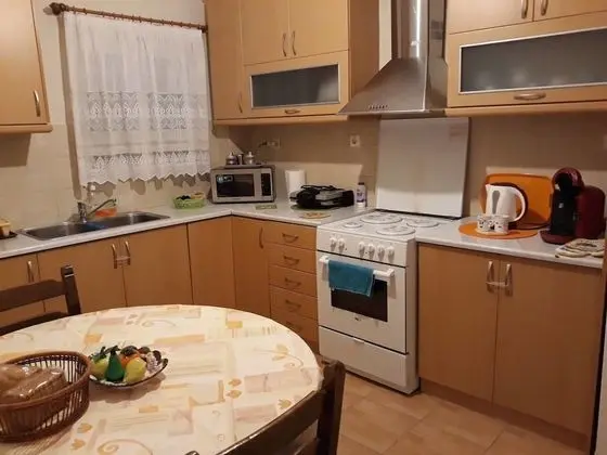 Villa near Athens Airport & Rafina - Mutfak