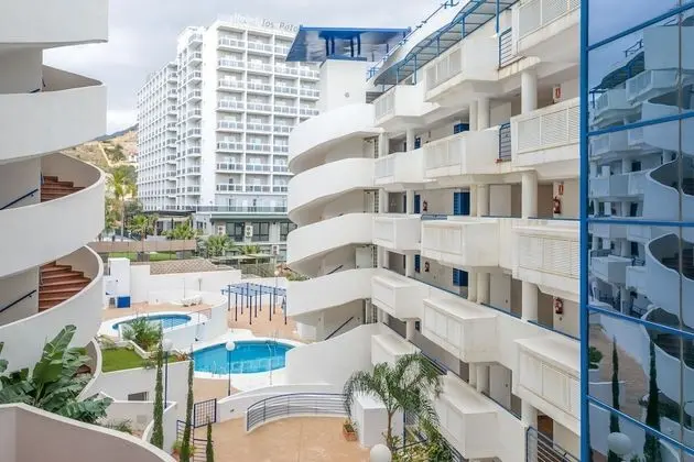 Near to the beach and PARKING Torrealmadena Los Patos 100