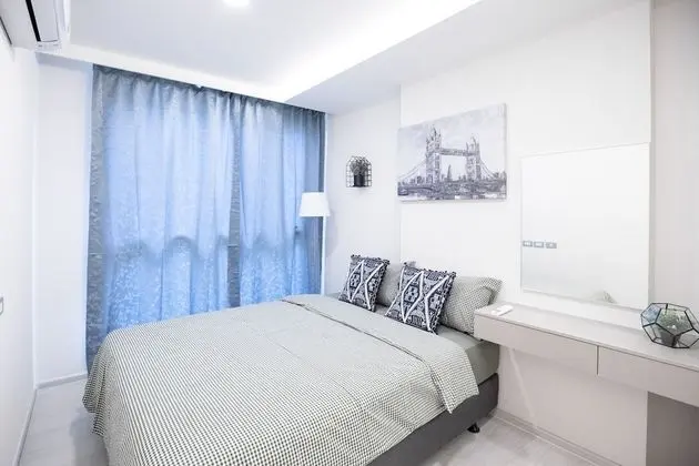 Near BTS Thonglor, Cozy and Comfortable Condo bkvtara11 - Oda