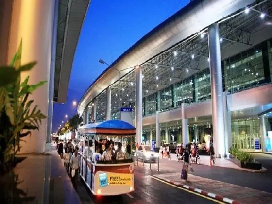 Near Impact Challenger Bangkok Thailand can Walk