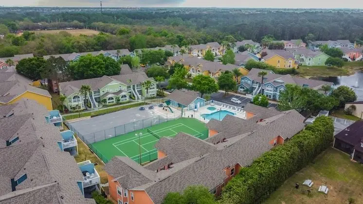 Near Theme Parks! Fabulous 3 BR Home, Star Wars Children's BR, Pool!