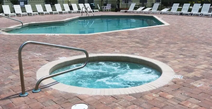 Near Theme Parks! Potter's Castle! Gorgeous, 3 BR's, Sleeps 8, Pool! - Spa